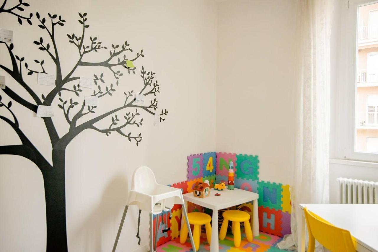 Guesthouse Tree Rooms Modern Bergamo Exteriör bild